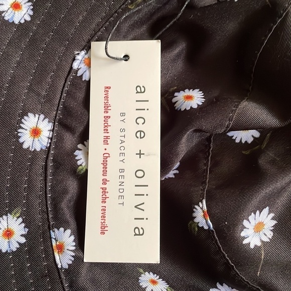 Alice+Olivia Reversible Bucket Hat NWT main image 5